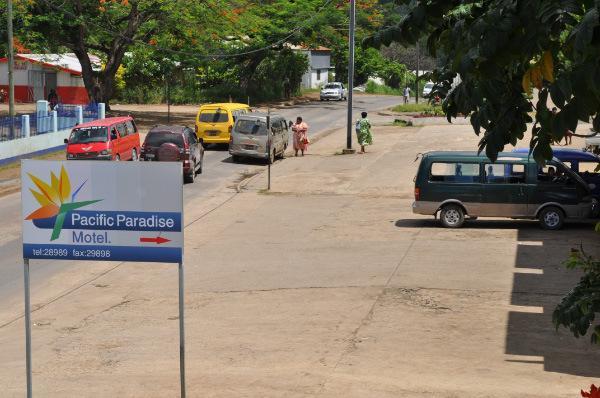 Pacific Paradise Motel Port Vila Dış mekan fotoğraf