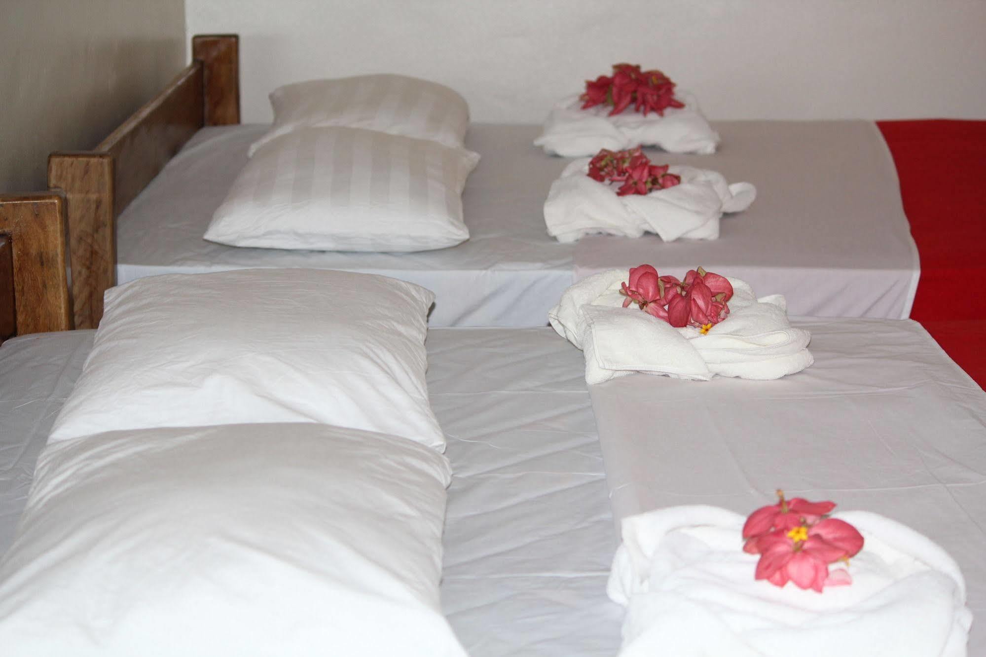 Pacific Paradise Motel Port Vila Dış mekan fotoğraf
