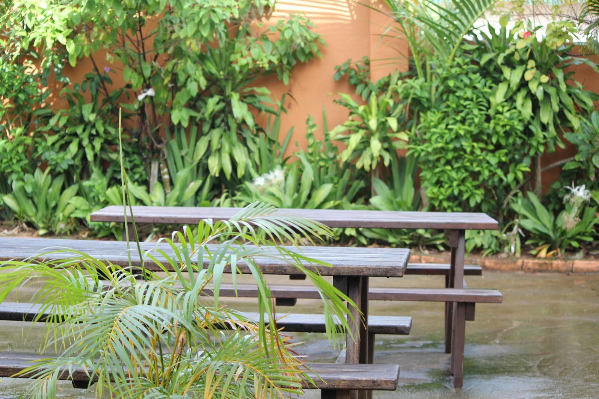 Pacific Paradise Motel Port Vila Dış mekan fotoğraf