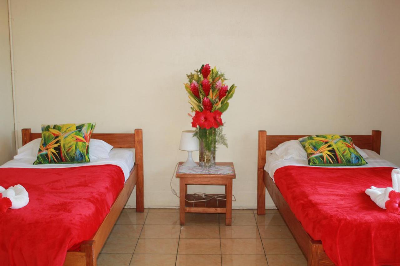 Pacific Paradise Motel Port Vila Dış mekan fotoğraf